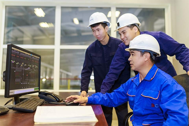 Сотрудники и опыт